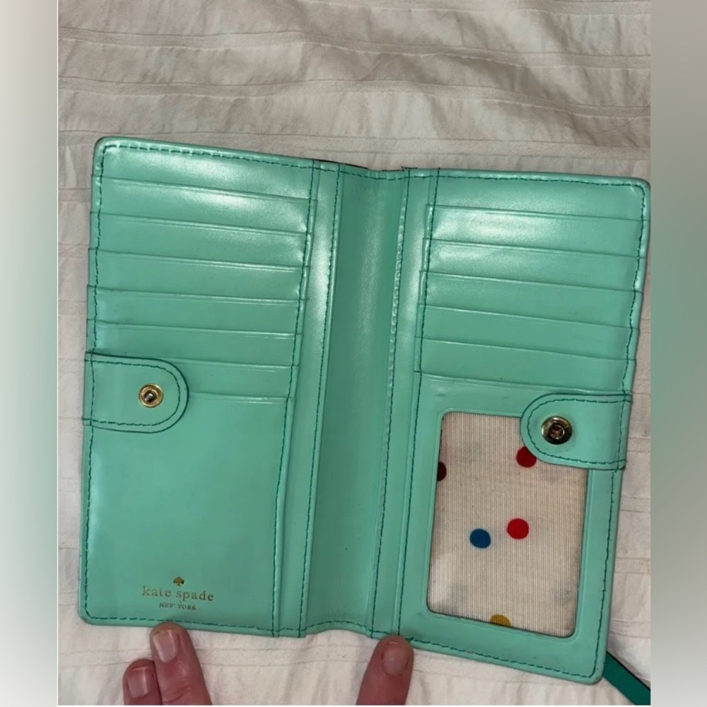 Kate Spade Wallet - Picture 3 of 3